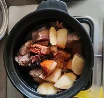 Make Psst. Potato burn ribs step 2