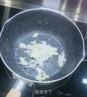 Make Spinach soup noodles step 3