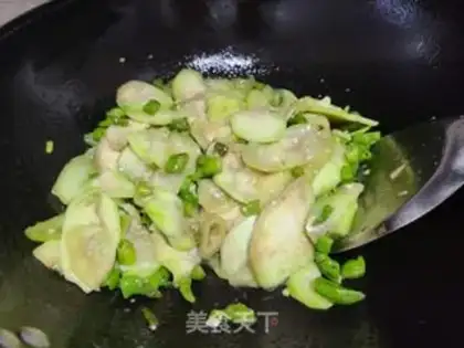 Make Wire pepper smelt step 2