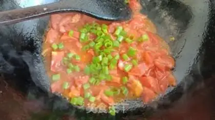 Make Tomato noodles step 2