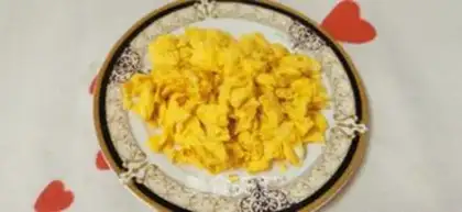 Make Egg fried rice step 1