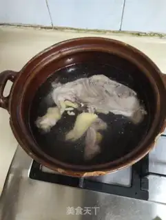 Make Chicken soup step 1