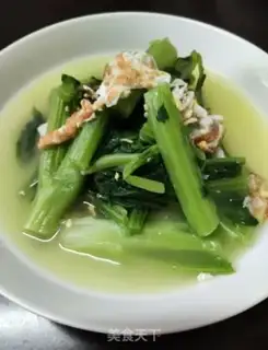 Make Spring egg soup step 7