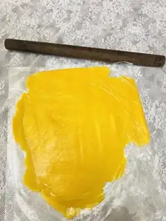 Make The hot orange cookies step 5