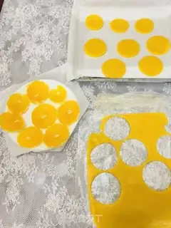 Make The hot orange cookies step 6