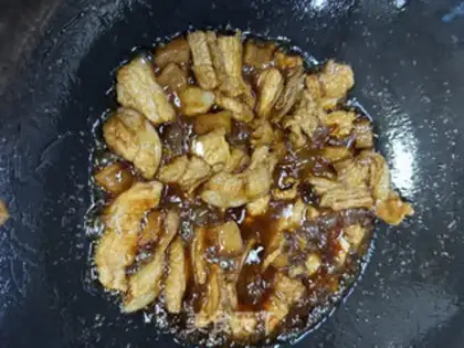 Make Twin pepper noodles step 2