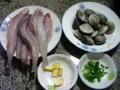 Make Shrimp clam soup step 0