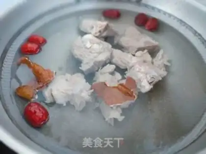 Make Pork bouquet soup step 2
