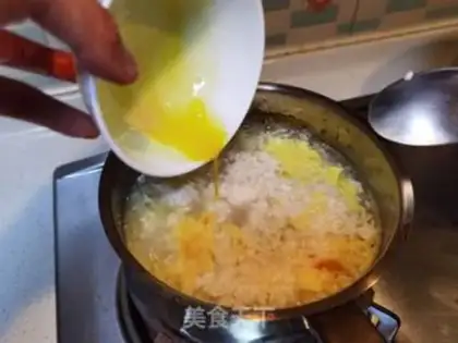Make ♪ Scrambled eggs soup ♪ step 4