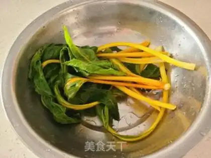 Make Yellow cabbage pretzels step 1