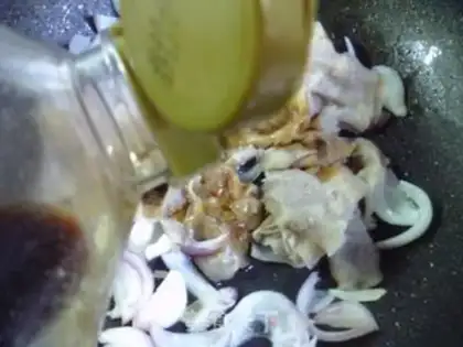 Make Onion fried fat cow step 7