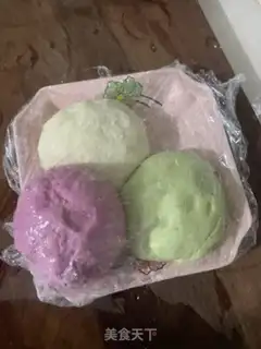 Make Butterfly noodles step 0