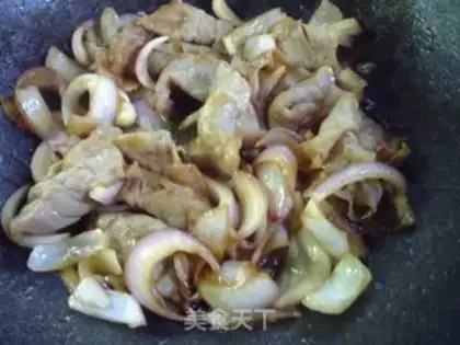 Make Onion fried fat cow step 9