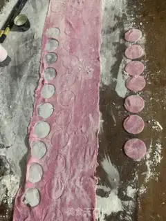 Make Butterfly noodles step 3