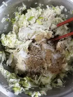 Make Pork onion box step 0