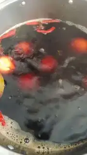 Make Five spicy tea eggs step 3