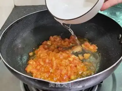 Make Tomato fan shrimp step 4