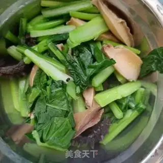 Make The abalone cucumber step 8