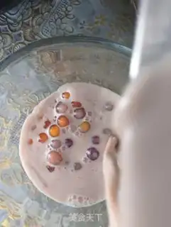 Make Homemade milk tea step 5