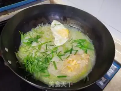 Make Fried egg bubbly tommy step 7