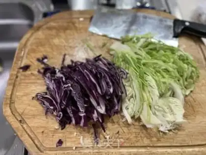 Make The cabbage blue step 1