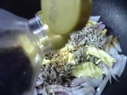 Make Eggs and onions step 8