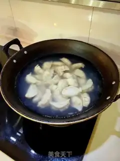 Make Shrimp vegetable dumplings step 15