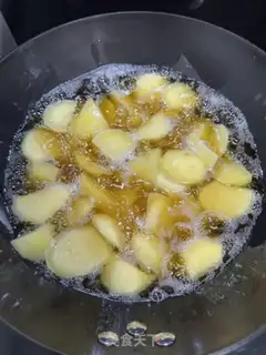 Make Little potatoes on the street step 0