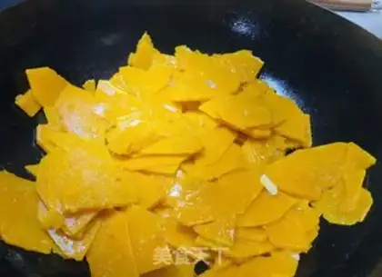 Make Clear the pumpkin step 5