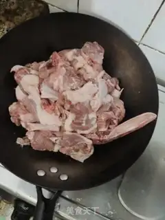 Make A simple beer duck step 1