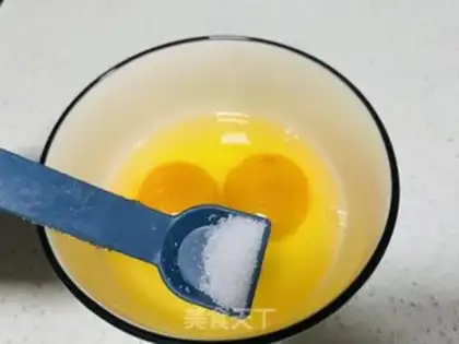 Make Blanche egg soup step 3