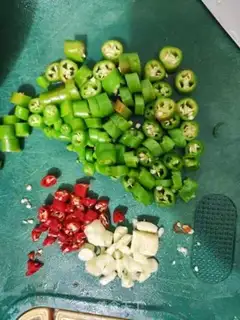 Make Wire pepper screech step 1