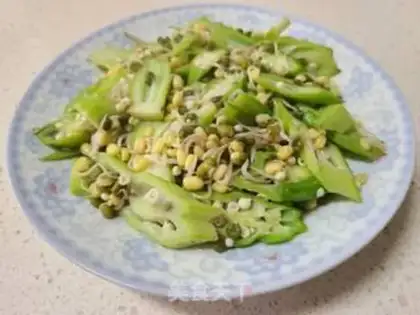 Make The green bean sprouts and the sunflower step 3