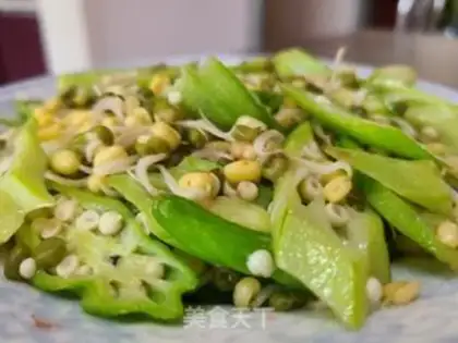 Make The green bean sprouts and the sunflower step 4