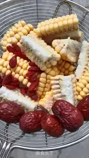 Make Spinal corn soup step 2