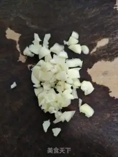 Make Garlic croissants step 1