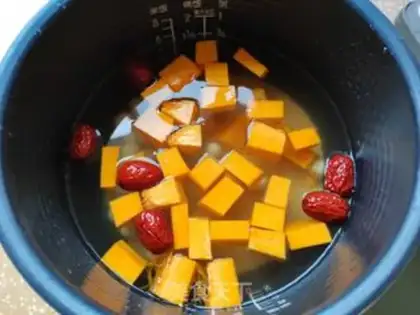 Make Pumpkin rice porridge step 1