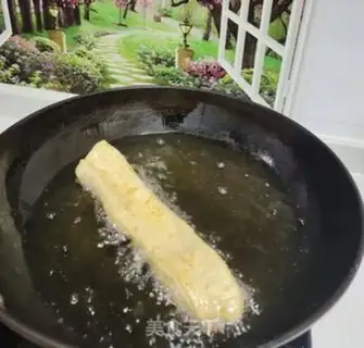Make Breakfast pretzels step 5