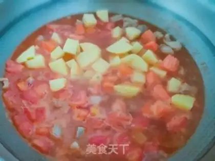 Make Tomato beef stew potatoes step 6