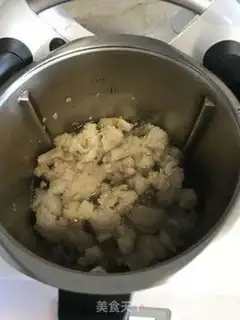 Make Get the pig oil step 1