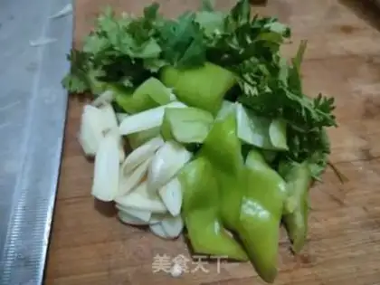 Make Twin pepper fried meat step 7