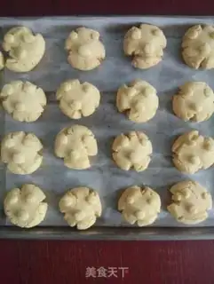 Make Bear crackers step 6