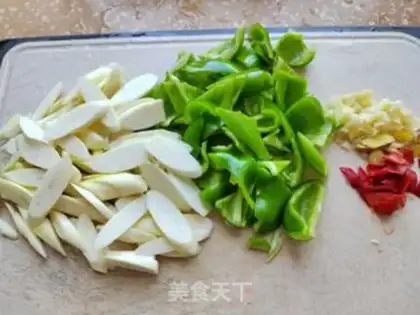 Make White green pepper, pork liver step 4