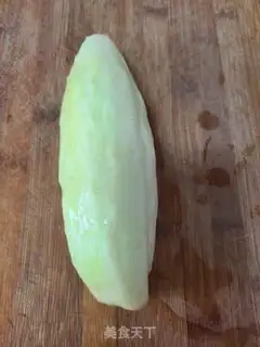 Make A white cucumber step 0