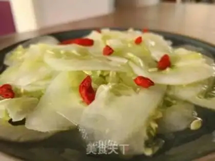 Make A white cucumber step 4