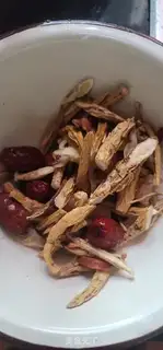 Make Wet spleen and dry soup step 4