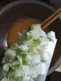 Make Onion fried eggs step 2