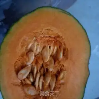 Make Silver chestnut pumpkin porridge step 1