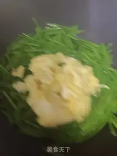 Make Eggs, fried moss step 4
