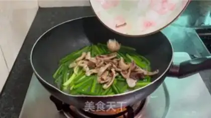 Make Garlic fried squid step 9